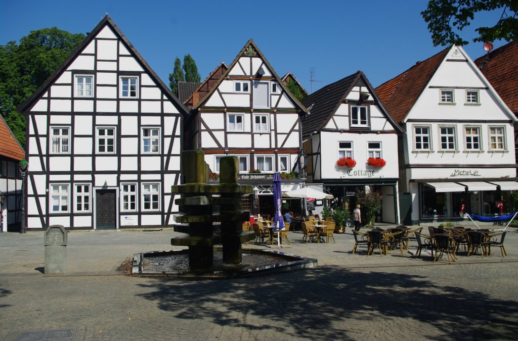 Soest, Marktplatz mit Rathausbrunnen (01.08.2011)