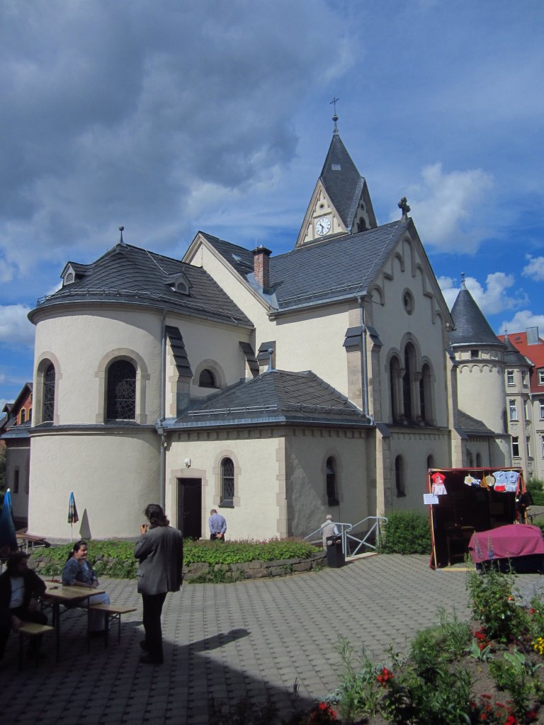 Sonneberg, Kath. St. Stephanus Kirche, neuromanische Basilika, erbaut von 1902 bis 
1903 (10.06.2012)