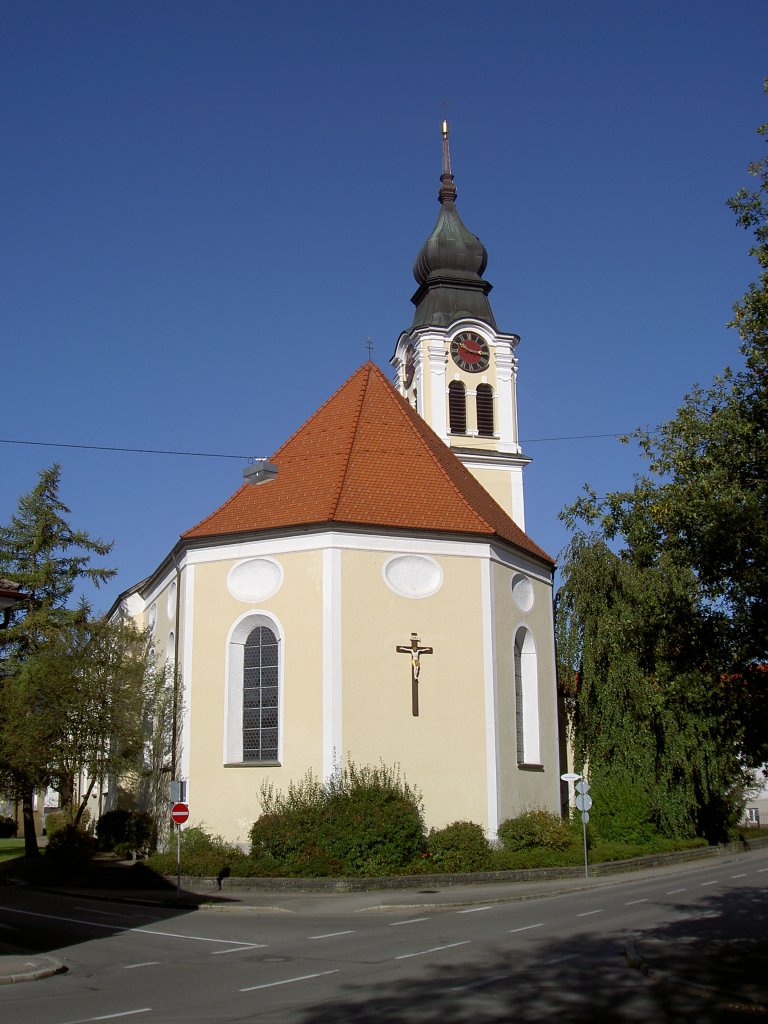 Sonthofen, St. Michael Kirche, erbaut ab 1540, Kreis Oberallgu (04.10.2011)