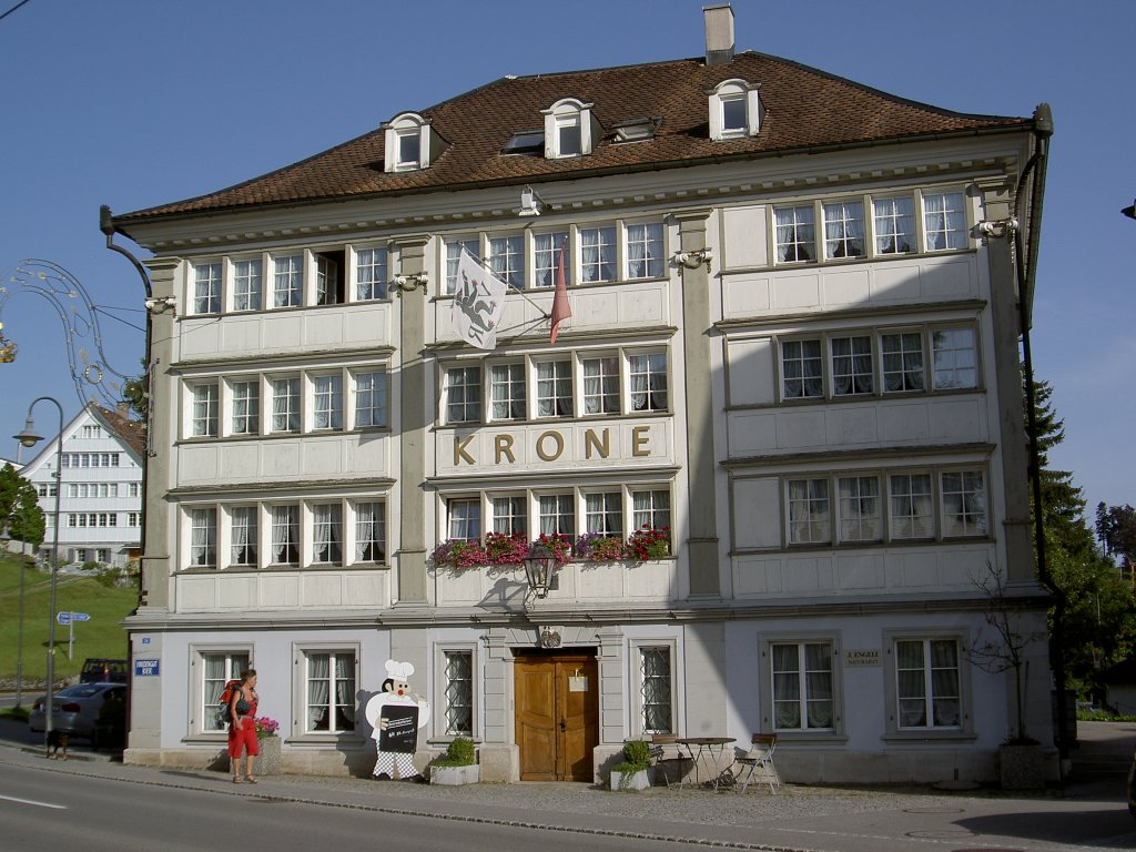 Speicher, Hotel Krone, erbaut 1690, Umbau von 1828 bis 1830 zum klassizist. Walmdachhaus (21.08.2011)
