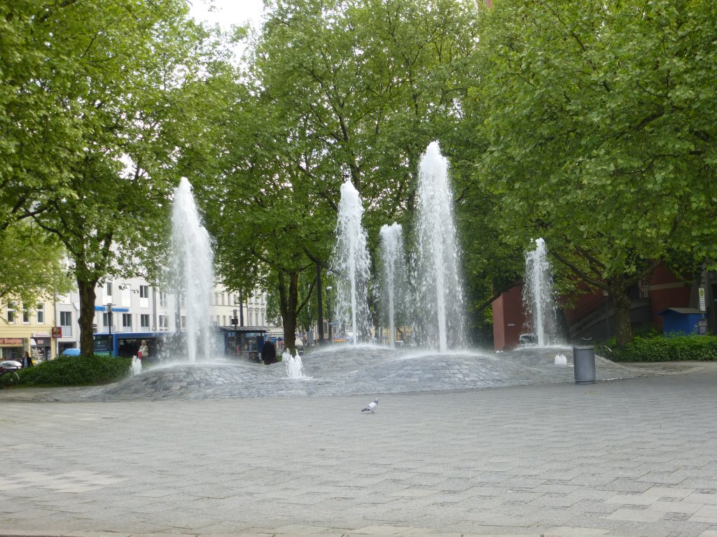 Springbrunnen in Mnchen, nahe dem Sendlinger Tor, 23.Mai 2013.