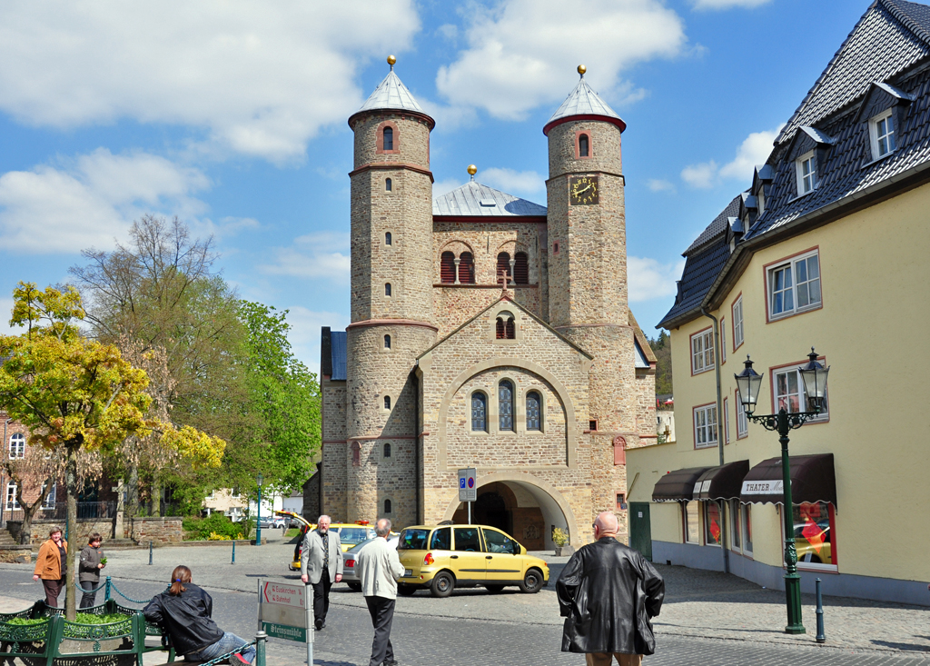 St. Chrysanthus und Daria Stiftskirche in Bad Mnstereifel - 17.04.2011