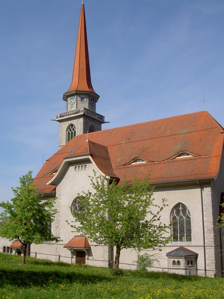 St. Margrethen, Kath. Pfarrkirche, erbaut 1910 von Albert Rimli, neugotische 
Hallenkirche (29.04.2010)