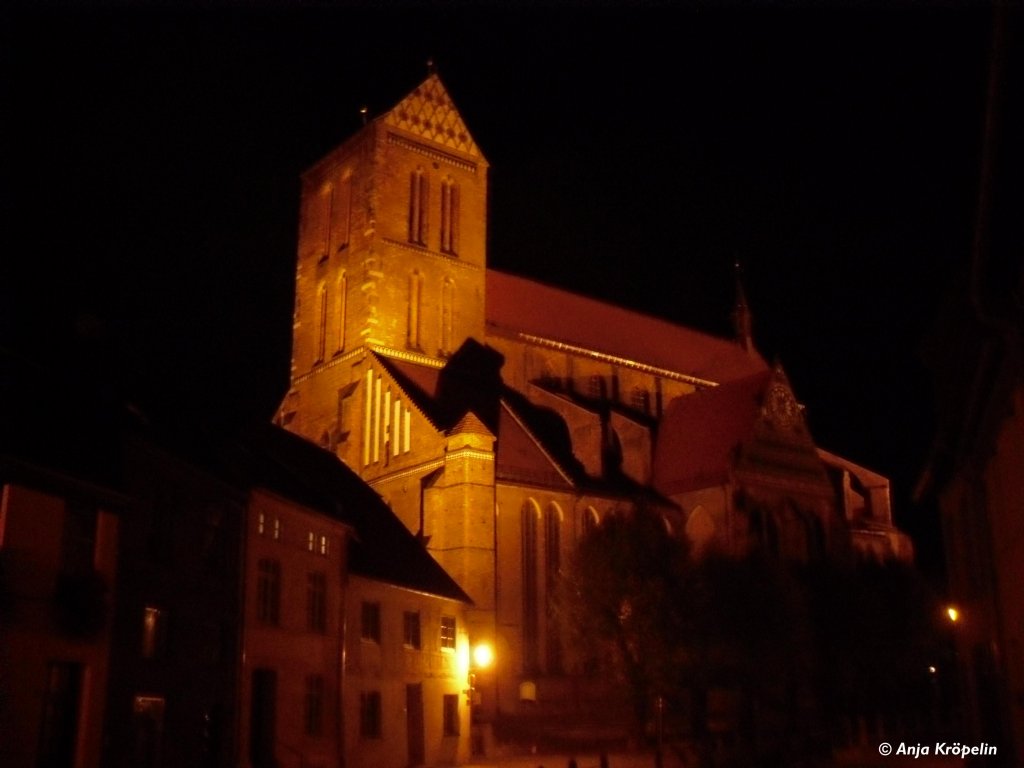 St. Nikolai bei Nacht 