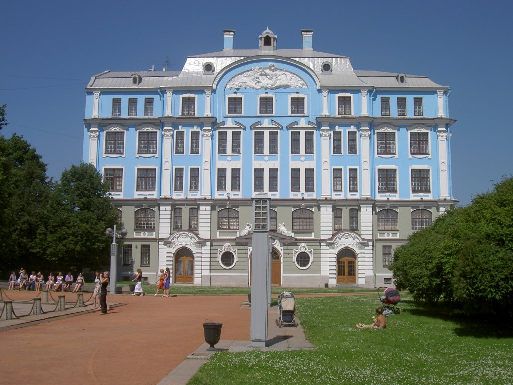 St. Petersburg, Marineschule (06.07.2010)
