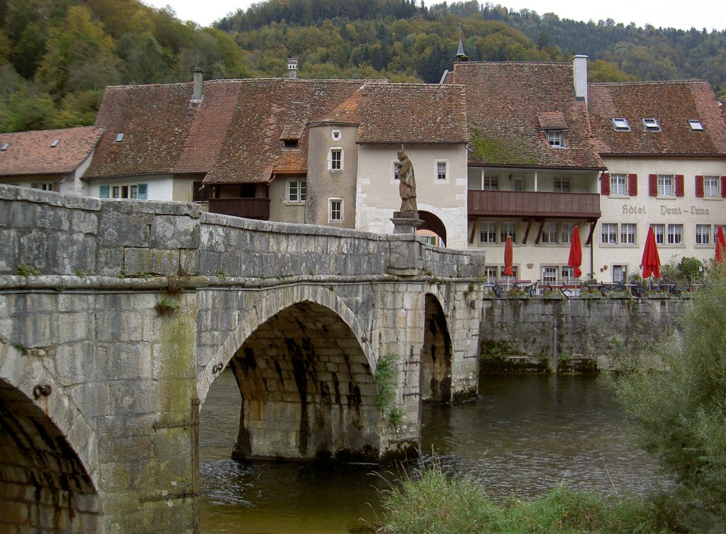 St. Ursanne, Doubs Brcke und Porte St. Jean (08.10.2012)