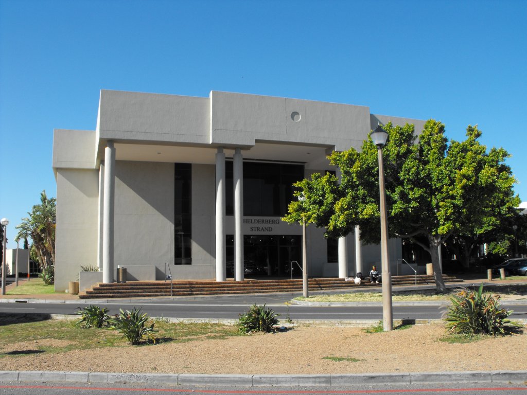 Stadthalle Helderberg Strand.  Strand, 07.12.2011
