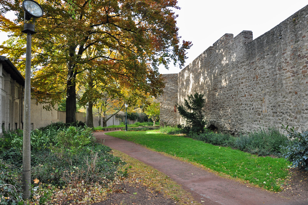 Stadtmauer in Bad Mnstereifel - 30.10.2010