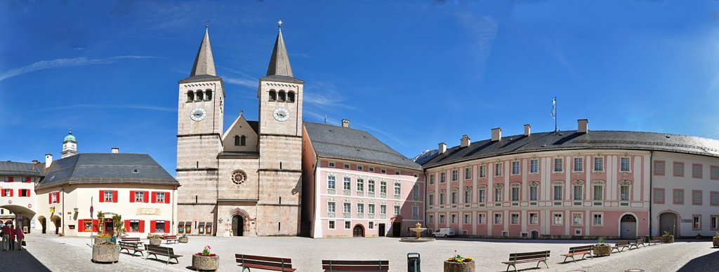 Stiftskirche am Schloplatz in Berchtesgaden - 26.04.2012