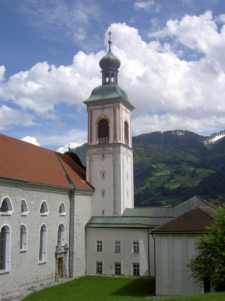 Stiftskirche St. Josef der Benediktinerabtei Fiecht, erbaut von 1741 bis 1750 von Jakob Singer, Bezirk Schwaz (09.05.2013)