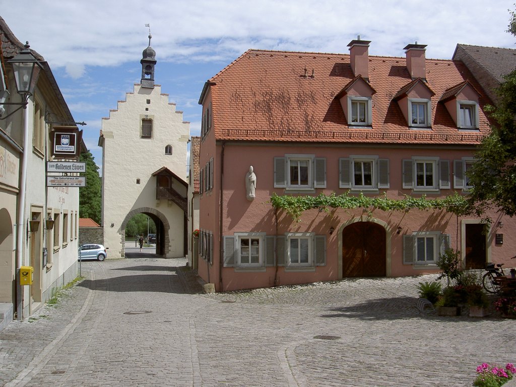 Sulzfeld, Marktplatz mit Maintor, Kreis Kitzingen (17.06.2012)