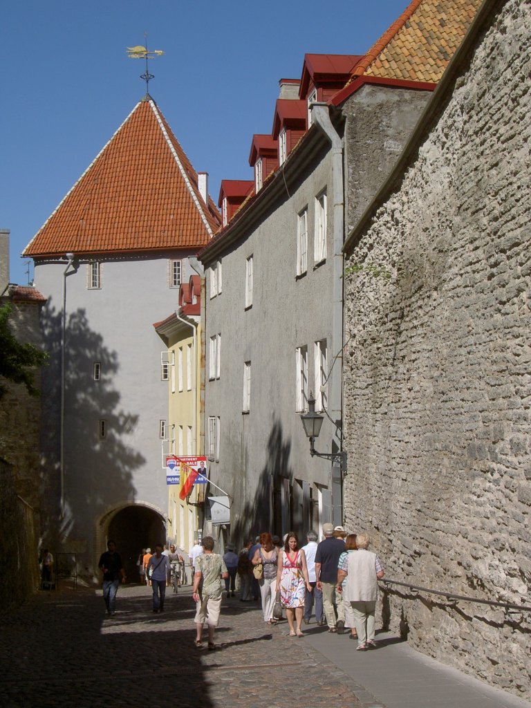 Tallinn, Stadttor von der Oberstadt zur Unterstadt (04.07.2010)