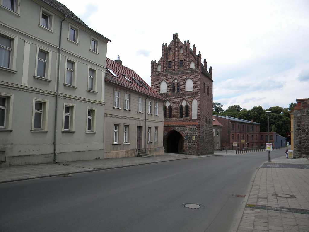 Templin Stadtansichten-Mhlenstrae Mhlentor Juli 2012