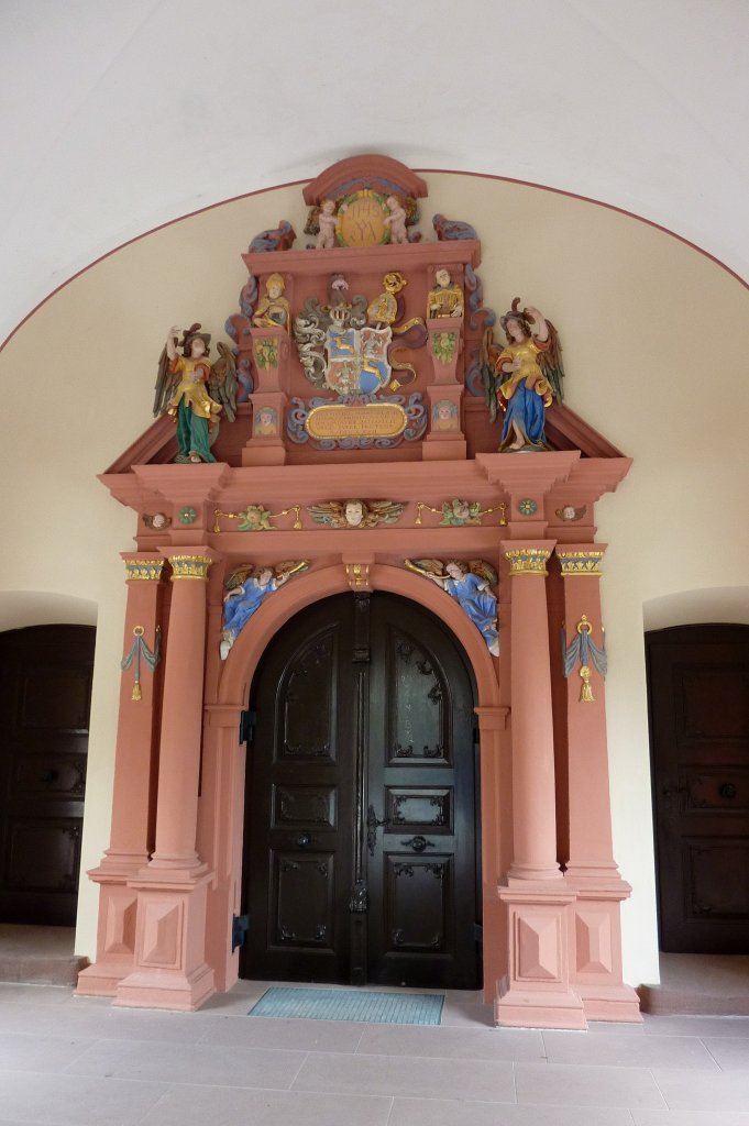 Todtmoos, das Eingangsportal zur Wallfahrtskirche, Mai 2012