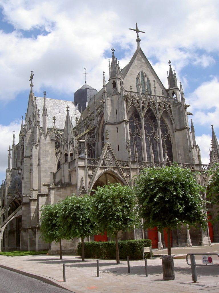 Troyes, ehem. Stiftskirche St. Urbain, erbaut ab 1262 von Pabst 
Urban IV. (29.06.2008)