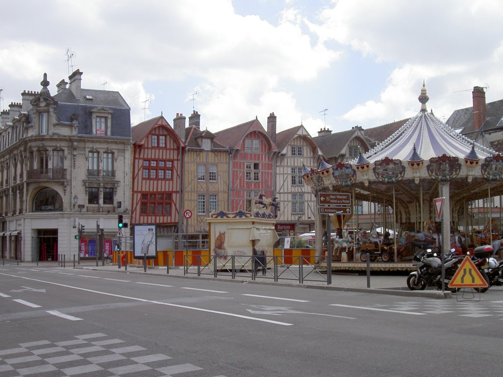 Troyes, Marschall Foch Platz (29.06.2008)