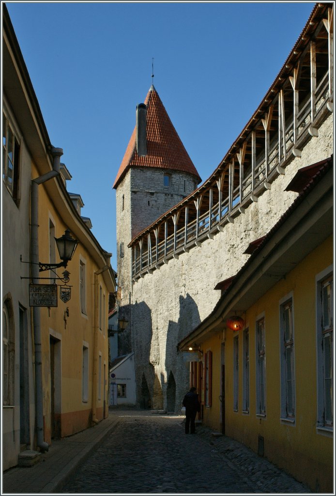 Trme und schne Altstadtgassen - es ist eine Freude durch Tallinn zu schlendern.
1. Mai 2012