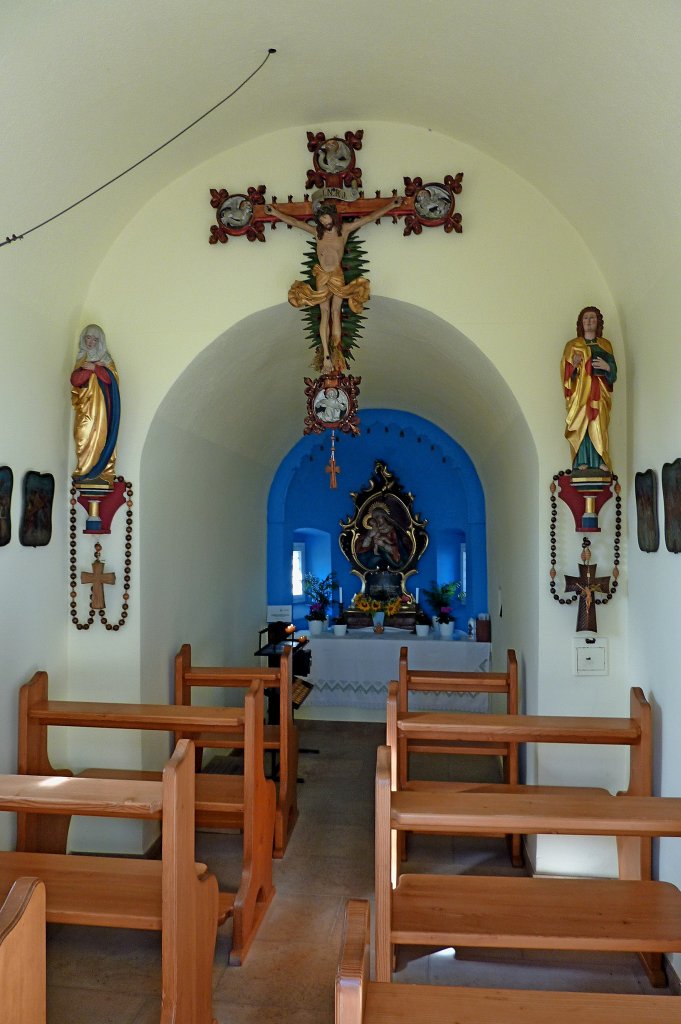 Tunsel in der Rheinebene, der Innenraum der Maria-Hilf-Kapelle, Okt.2011