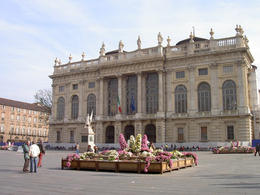 Turin, Piazza Castello (02.11.2005)