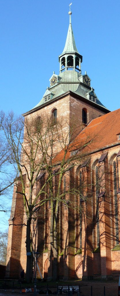 Turm der Bachkirche St. Michaelis, Lneburg; 28.12.2009
