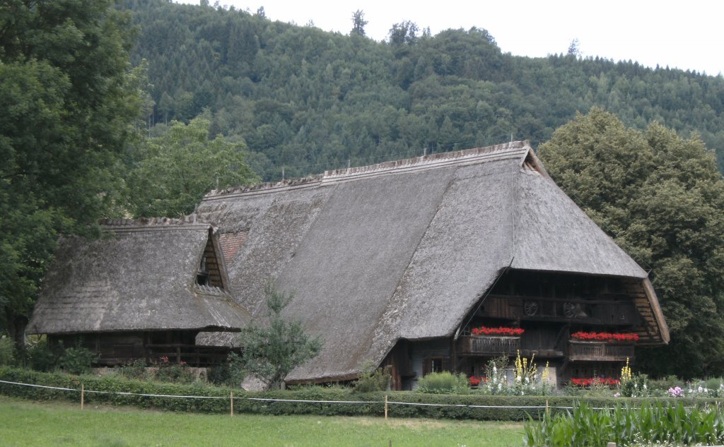 Typisches Schwarzwaldhaus in einem Freilichtmuseum in Gutach im Jahr 2011