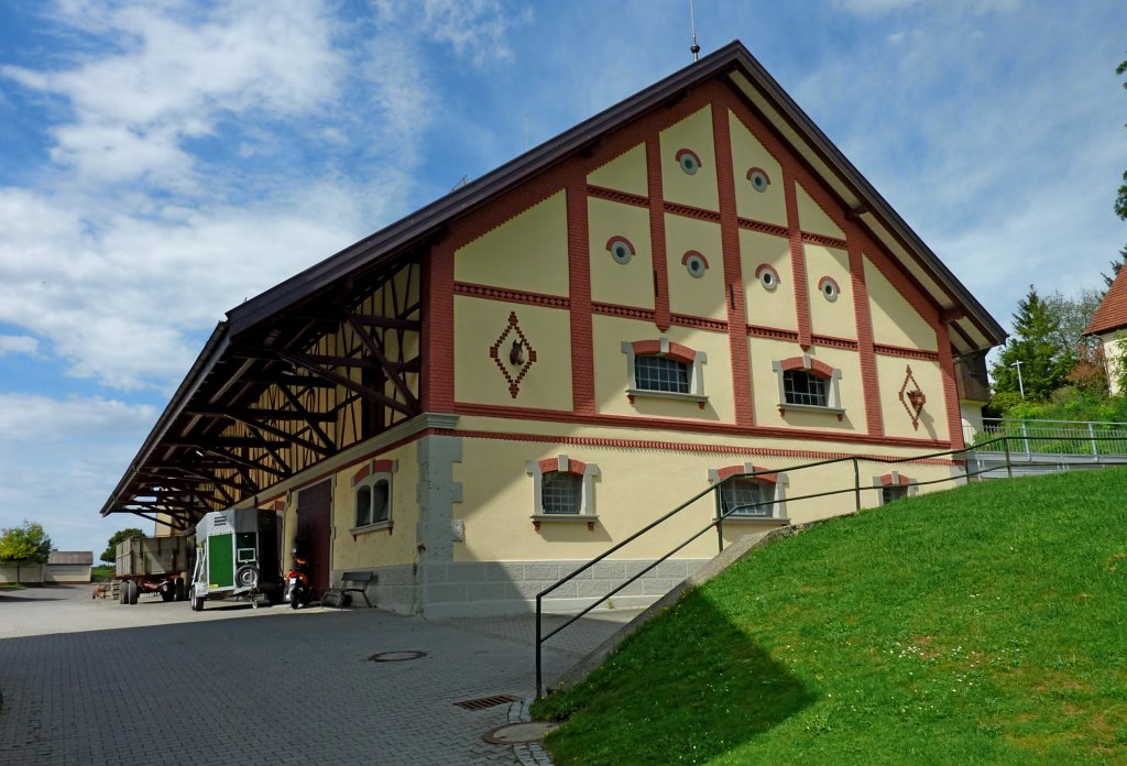 Untermarchtal, schn restaurierte Stall-Scheune am Kloster, Aug.2012
