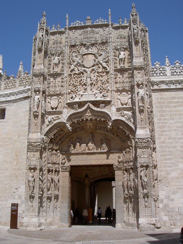 Valladolid, Colegio de San Gregorio, Nationalmuseum fr Skupturen, 
Fassade im isabellinischen Stil (18.05.2010)