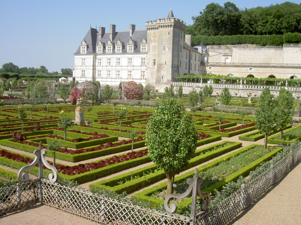 Villandry, Chateau mit Schlossgarten (01.07.2008)