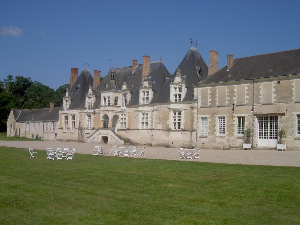 Villesavin, Gartenseite des Schloss (30.06.2008)