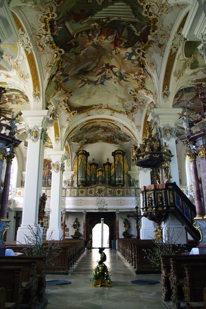 Violau, Wallfahrtskirche St. Michael, Orgelempore mit Orgel von 1972 
der Firma Sandtner aus Dillingen, Fresken von Johann G. Dieffenbrunner, Landkreis Augsburg (04.05.2011)