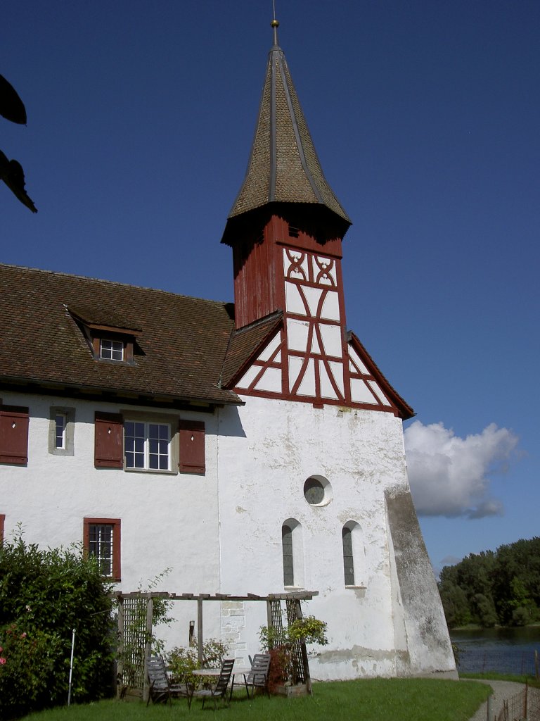 Wagenhausen, ehem. Benediktinerklsterchen, gestiftet 1083 von Tuoto von Wagenhausen, heute ref. Pfarrkirche, Bezirk Frauenfeld (28.08.2011)