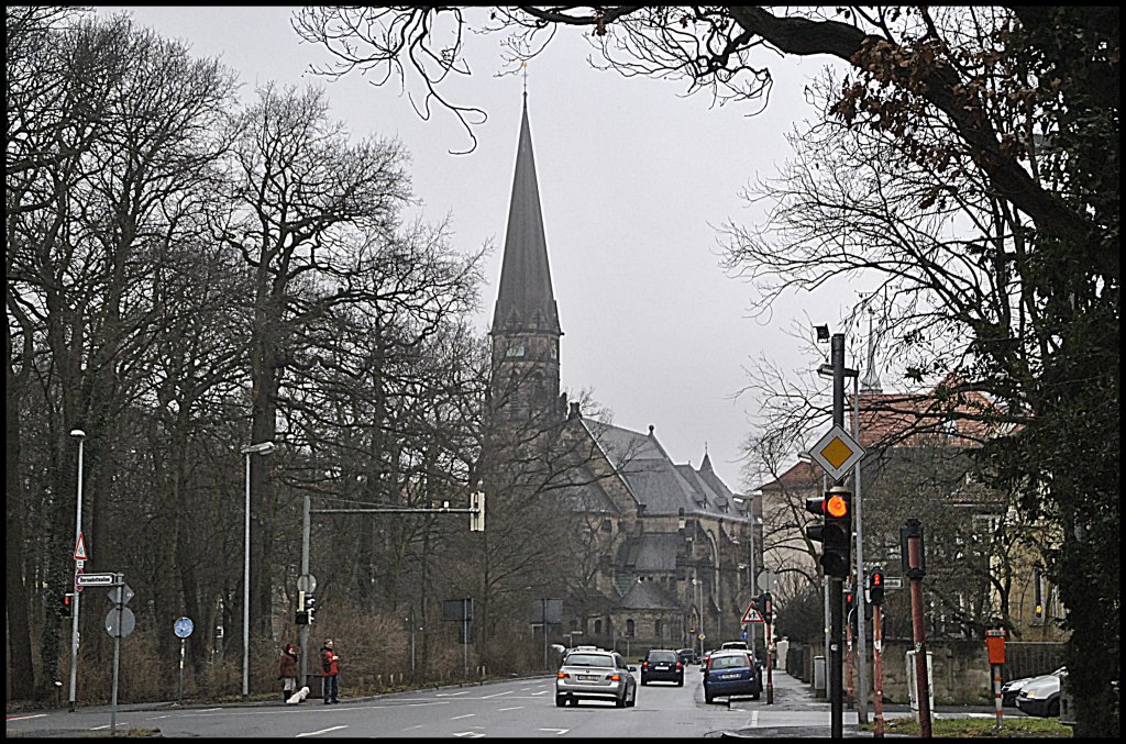 Waldersee Strae und  in Hintergrund die Markuskirche, (Nhste Lister Platz)  in Hannover. Foto vom 23.01.2011.