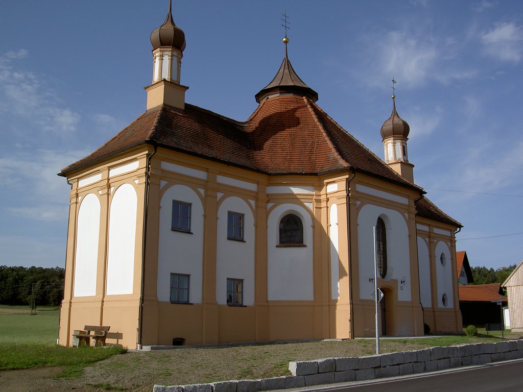 Wallfahrtskapelle St. Antonius von Padua in Schnerzhofen, erbaut 1681, erweitert 
durch Matthus Stiller von 1706 bis 1708, Kreis Unterallgu (18.07.2012)