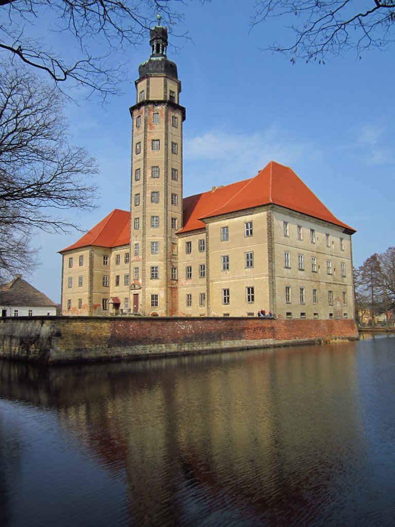 Wasserschloss Reinharz, erbaut von 1690 bis 1701, Kreis Wittenberg (18.03.2012)