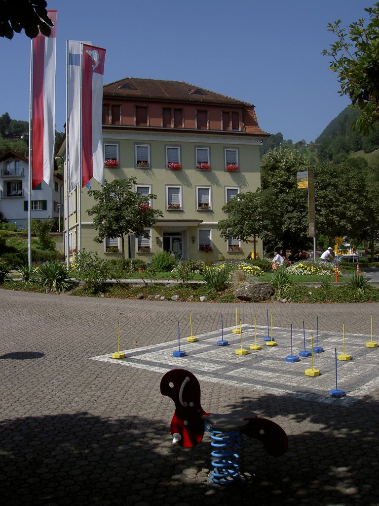 Weggis, Stadtbibliothek an der Seepromenade (11.08.2012)