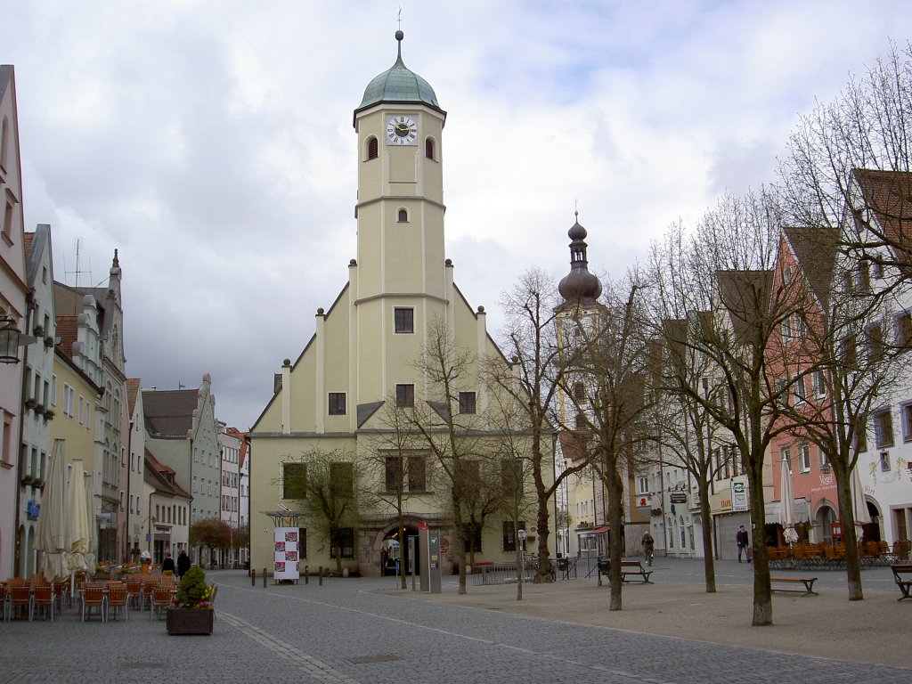 Weiden, Altes Rathaus, erbaut von 1539 bis 1545 durch Baumeister Hans Nopl (22.04.2012)