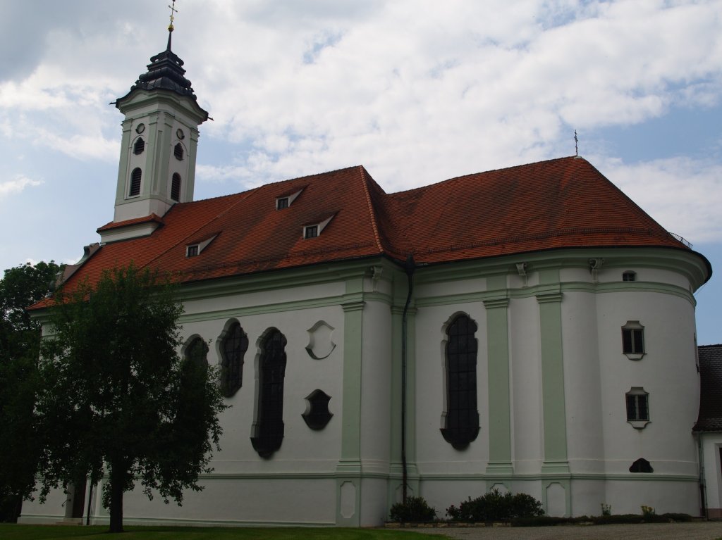 Welden, Wallfahrtskirche St. Thekla, erbaut ab 1756 von Hans Adam Dossenberger,  seit 1929 Klosterkirche des Karmeliterorden, Kreis Augsburg (05.07.2011)