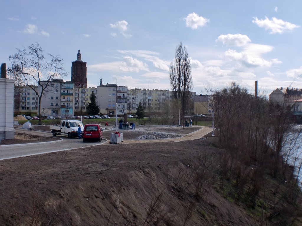 Wiederaufbau, Theaterinsel Gubin,Blickrichtung Stadtzentrum Gubin, Zustand: 01.04.10
