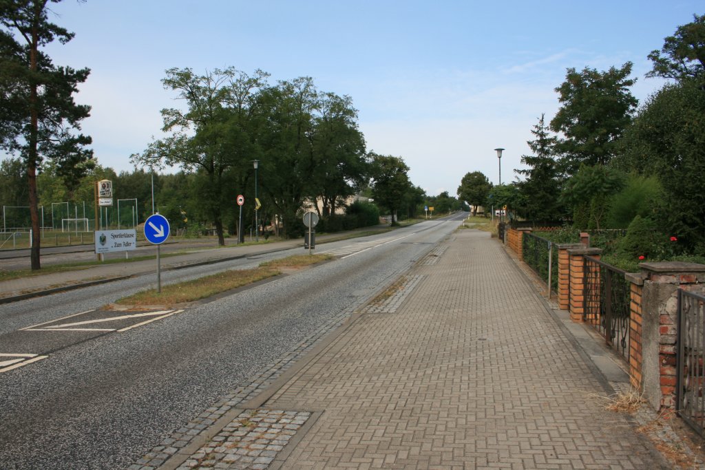 Wiesenau, Hauptstrae, B 112, Ortsausgang Ri. Frankfurt/Oder, 07.09.09