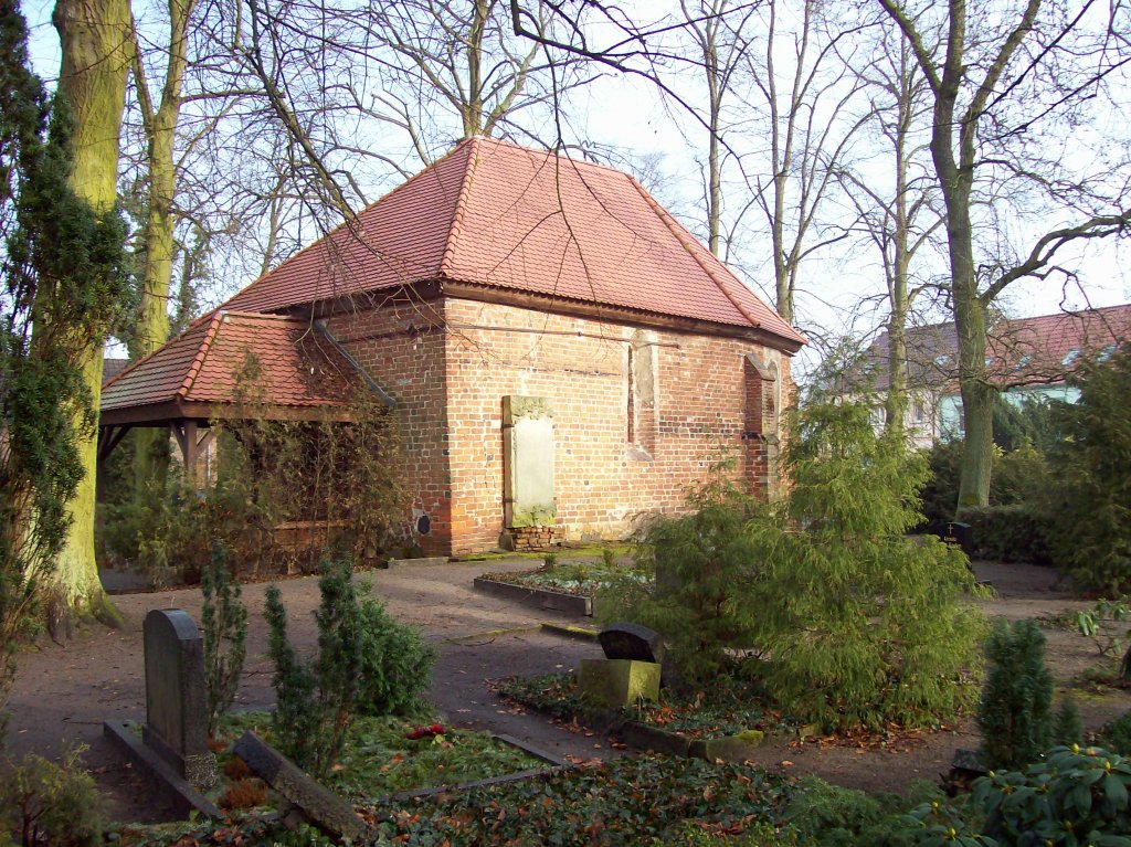 Wusterhausen/Dosse, Stephanuskapelle (Friedhofskapelle), Ansicht von Sdwesten (05.02.2009)