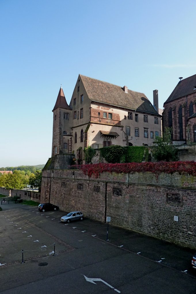 Zabern (Saverne), Blick zum alten Schlo, Okt.2012