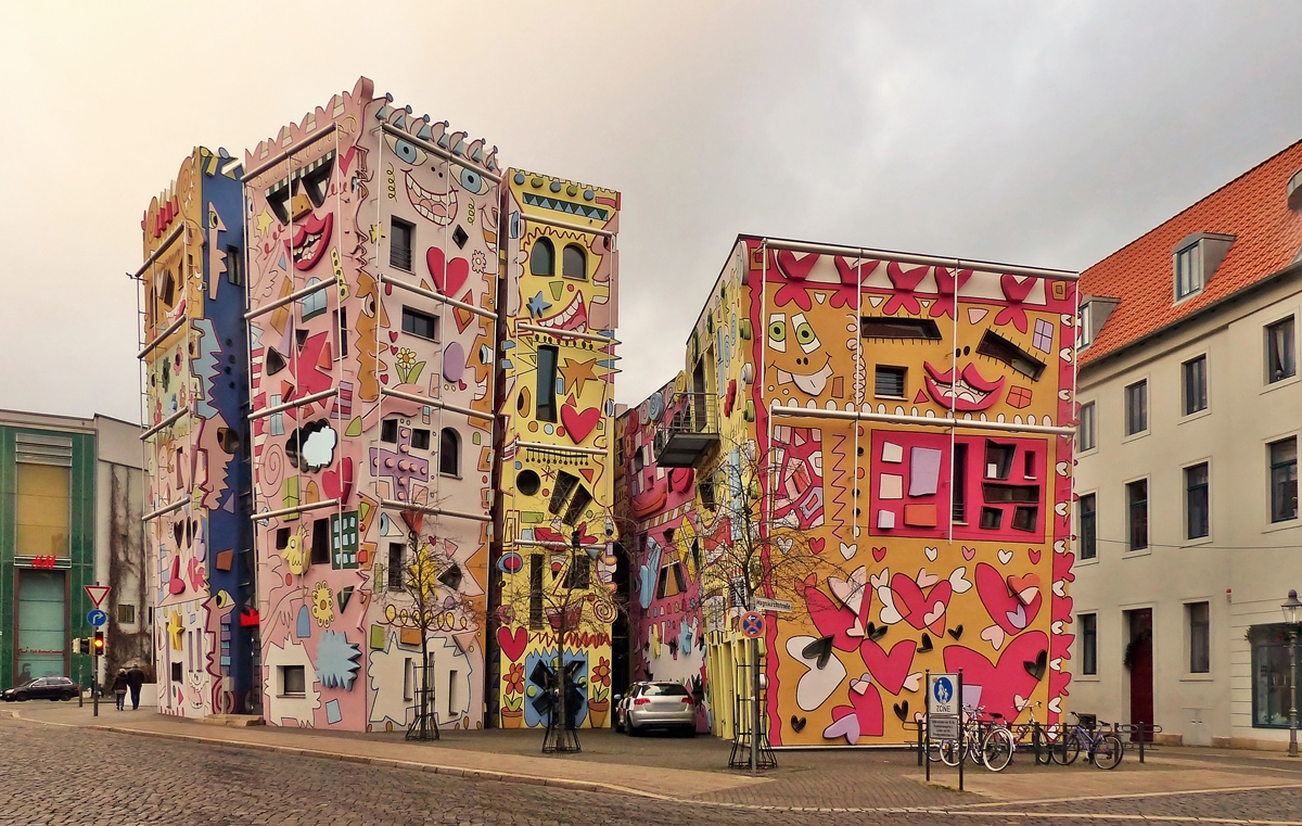 . Braunschweig - Blick auf das Happy RIZZI House von der Magnikirchstrae. 04.01.2015. (Jeanny)