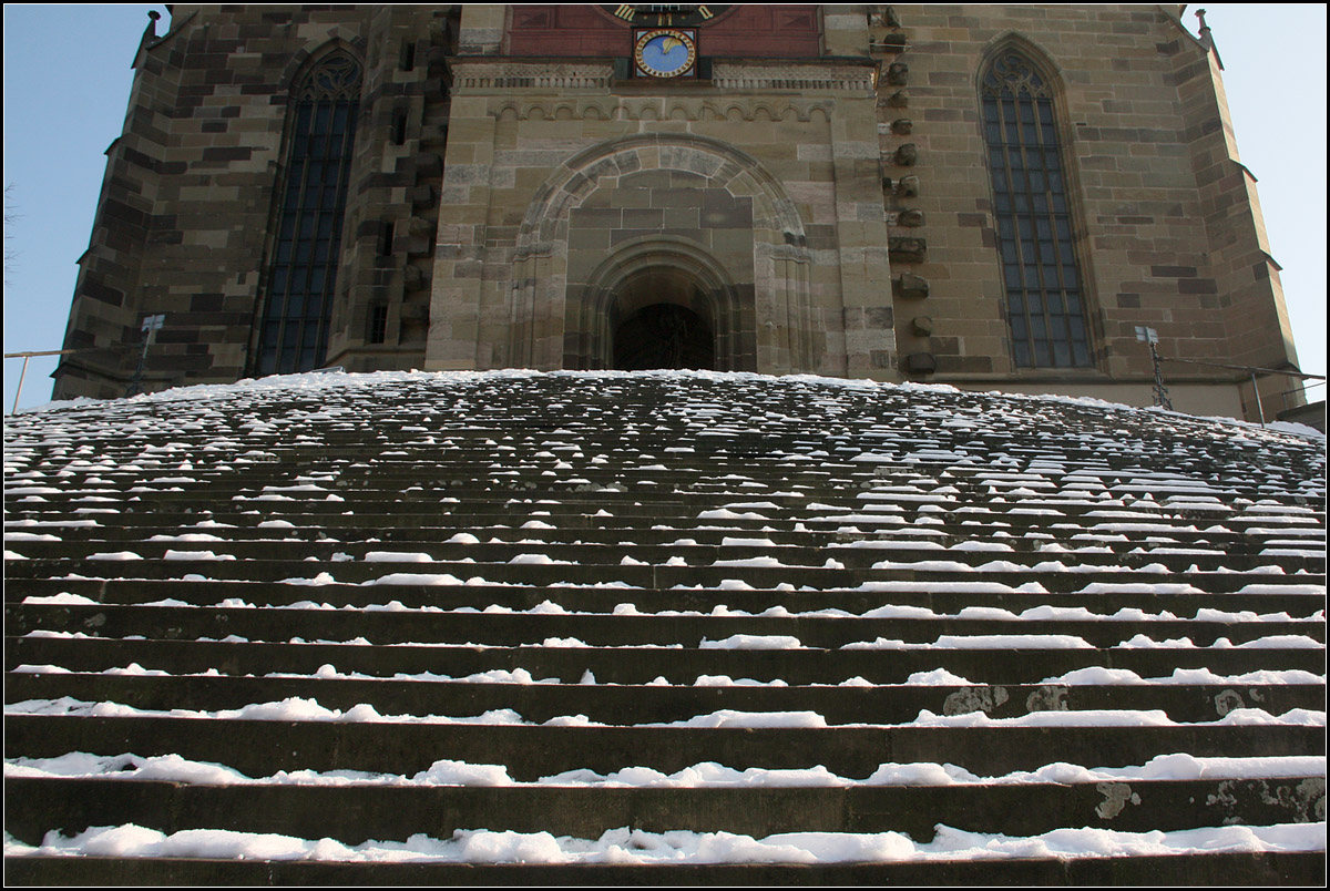 . Breiter Aufgang zu Sankt Michael -

Auf der groen Treppe vor der Sankt Michaelskirche in Schwbisch Hall finden die berhmten Freilichtspiele statt.

22.01.2017 ((M)