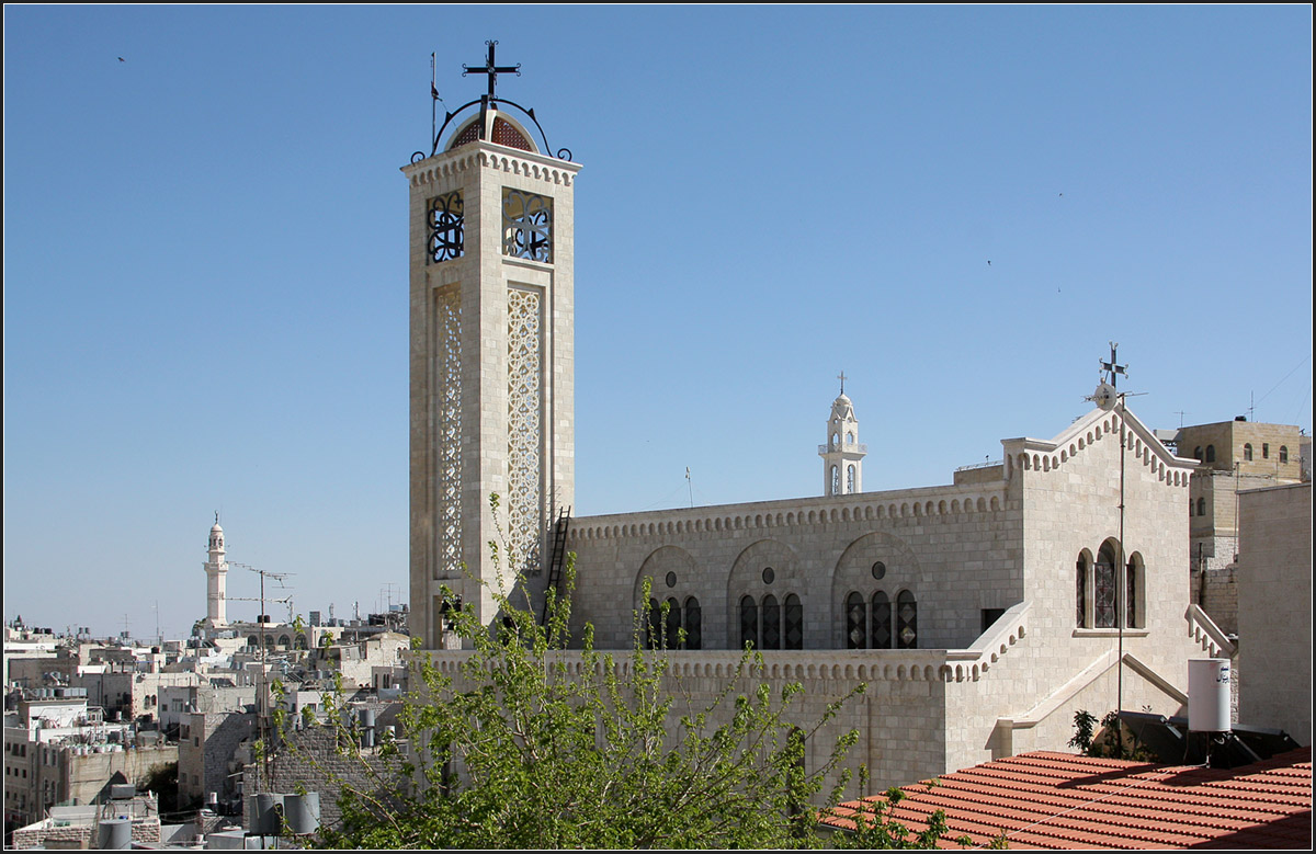 . Eine der Kirchen von Bethlehem -

Blick auf die Kirche des Griechisch-katholischen Klosters in Bethlehem.

27.03.2014 (Matthias)