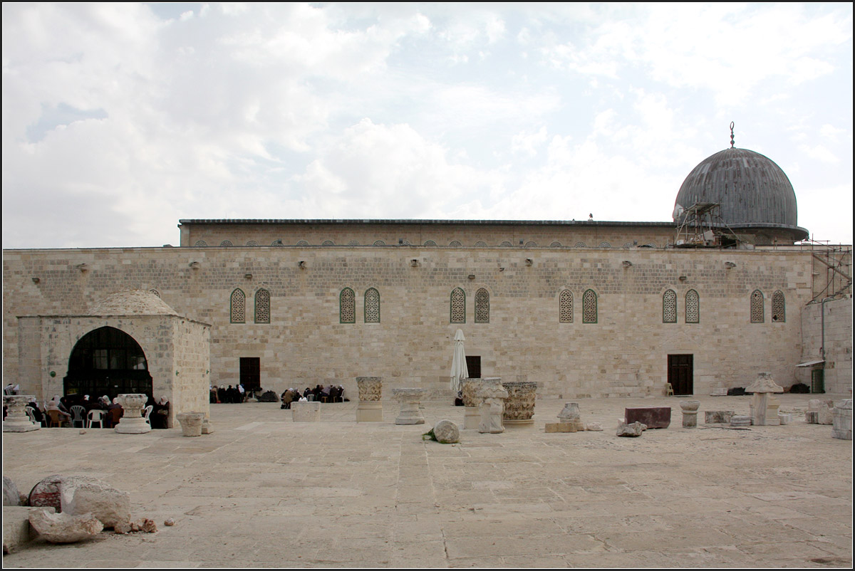 . Jerusalem -

El-Aqsa-Moschee. Westseite.

25.03.2014 (Matthias)