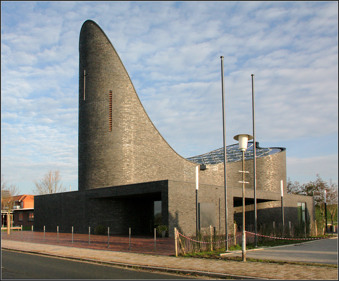 . 'Kirche am Meer' in Schillig -

20.11.2012 (Matthias)