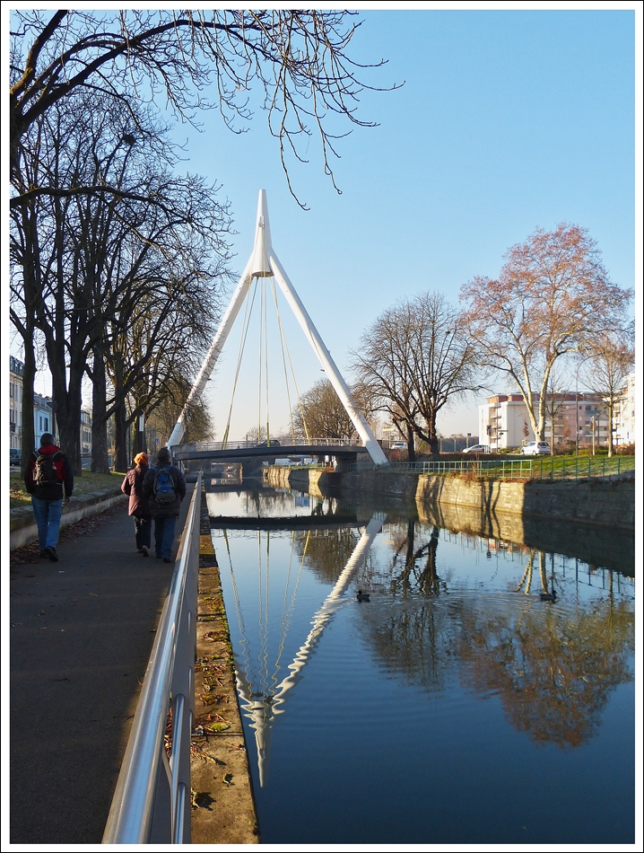 . Mulhouse - Canal du Rhne au Rhin. 11.12.2013 (Jeanny)