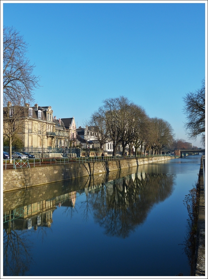 . Mulhouse - Canal du Rhne au Rhin. 11.12.2013 (Jeanny)
