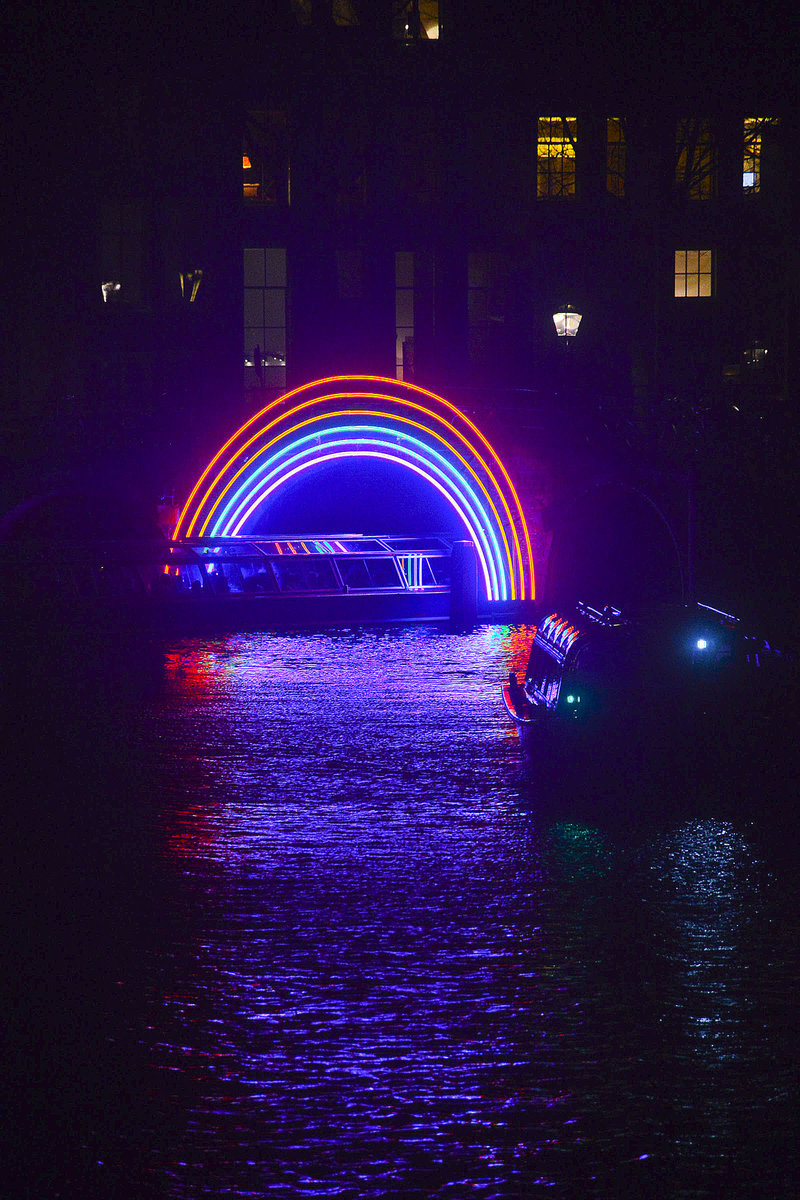 Bridge Of The Rainbow ber Herengracht in Amsterdam. Aufnahme: 3. Januar 2017.