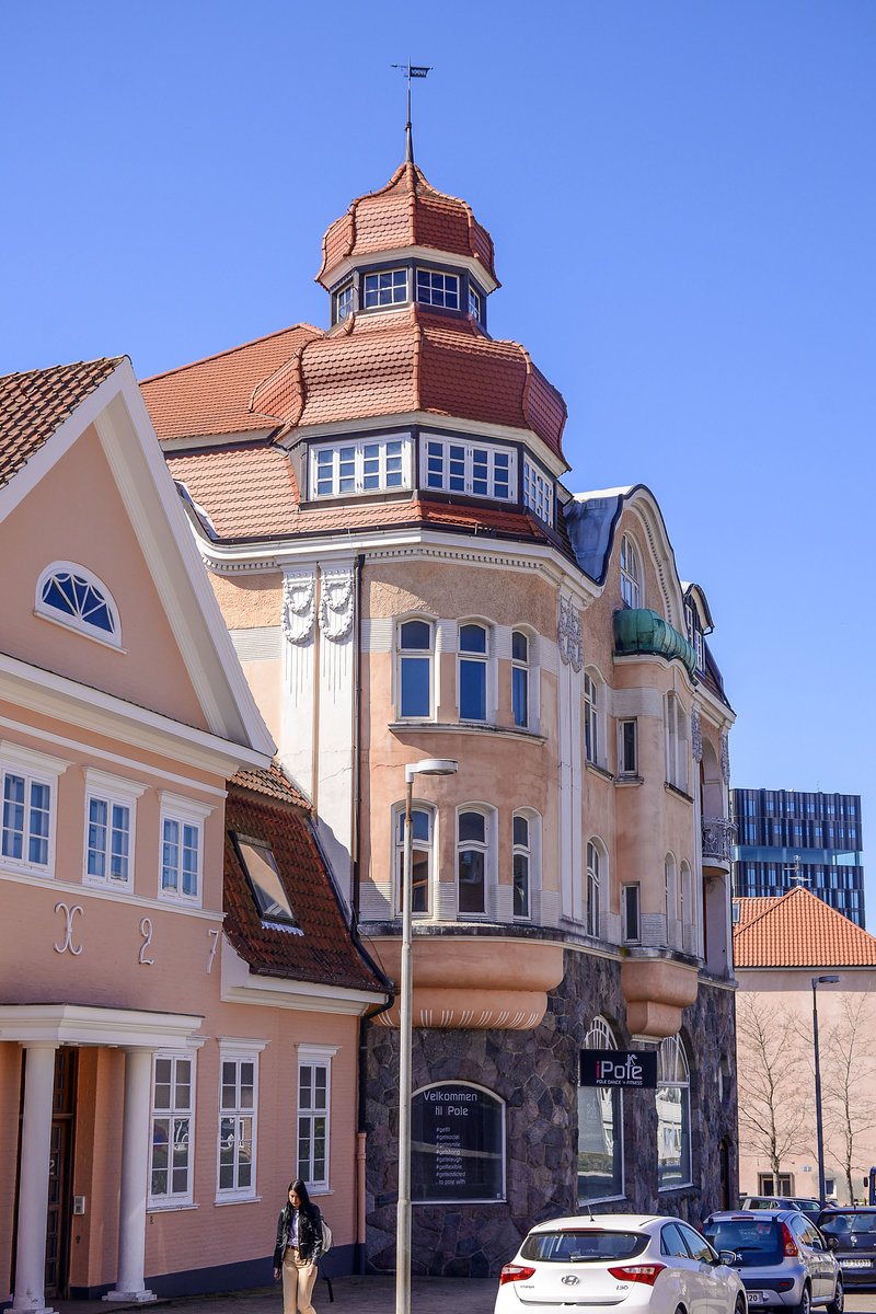 Haus Adalbert, Helgolandsgade 9-11, Snderborg/Sonderburg in Snderjylland/Nordschleswig. Aufnahme: 20. April 2021.